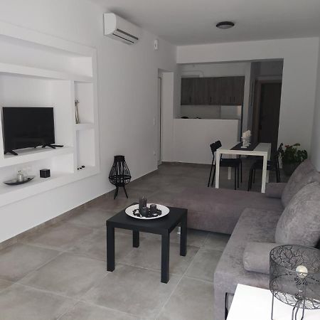 Estia - Brand New Apartment In Ermioni Village Luaran gambar