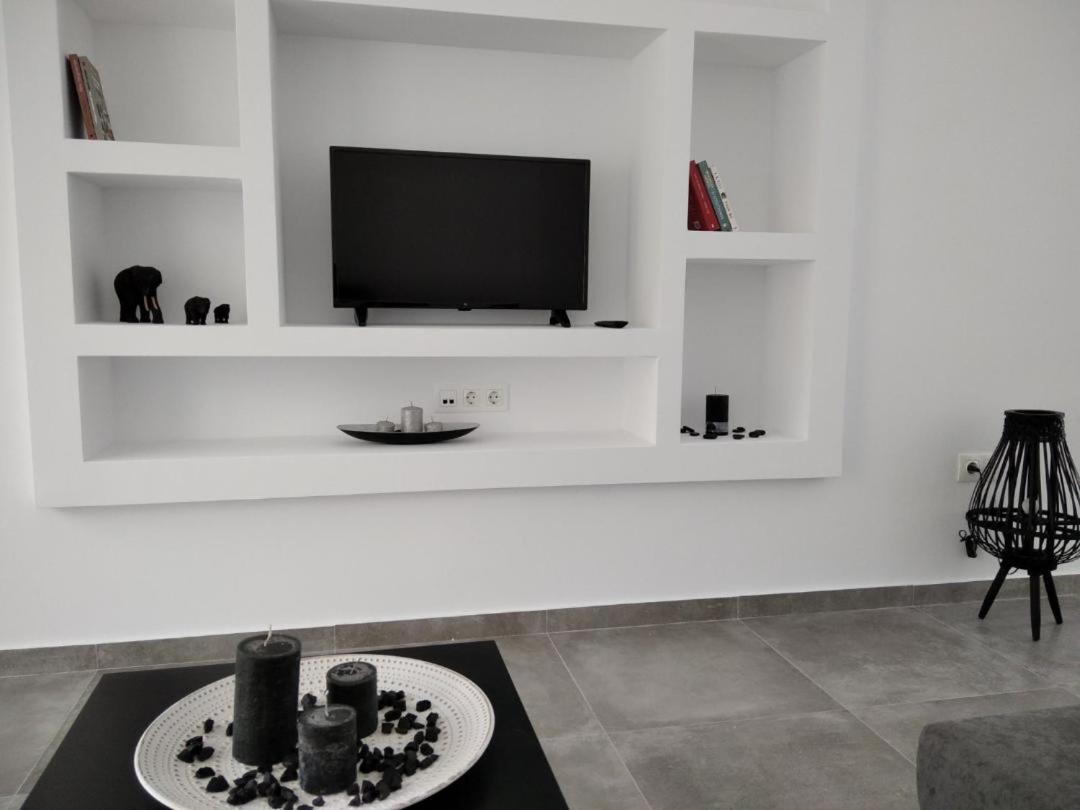 Estia - Brand New Apartment In Ermioni Village Luaran gambar
